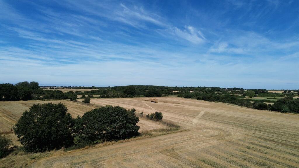Additional image 40 of Oaklands Stoney Hills, Burnham-On-Crouch