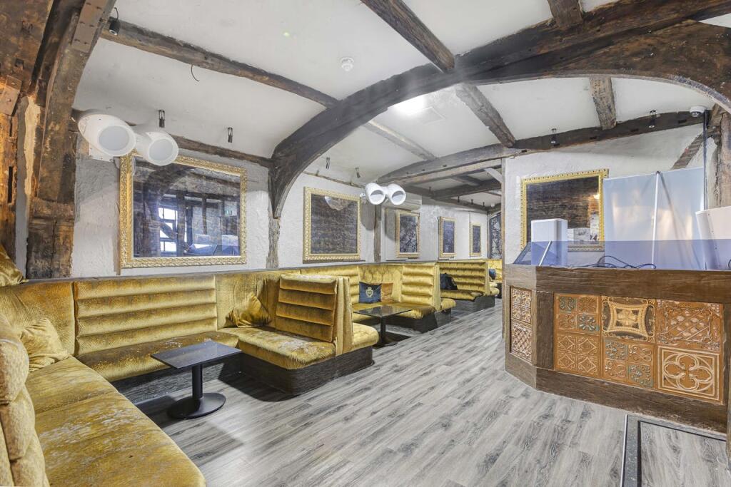 Additional image 62 of The Sugar Hut, 93-95 High Street, Brentwood, CM14 4RR