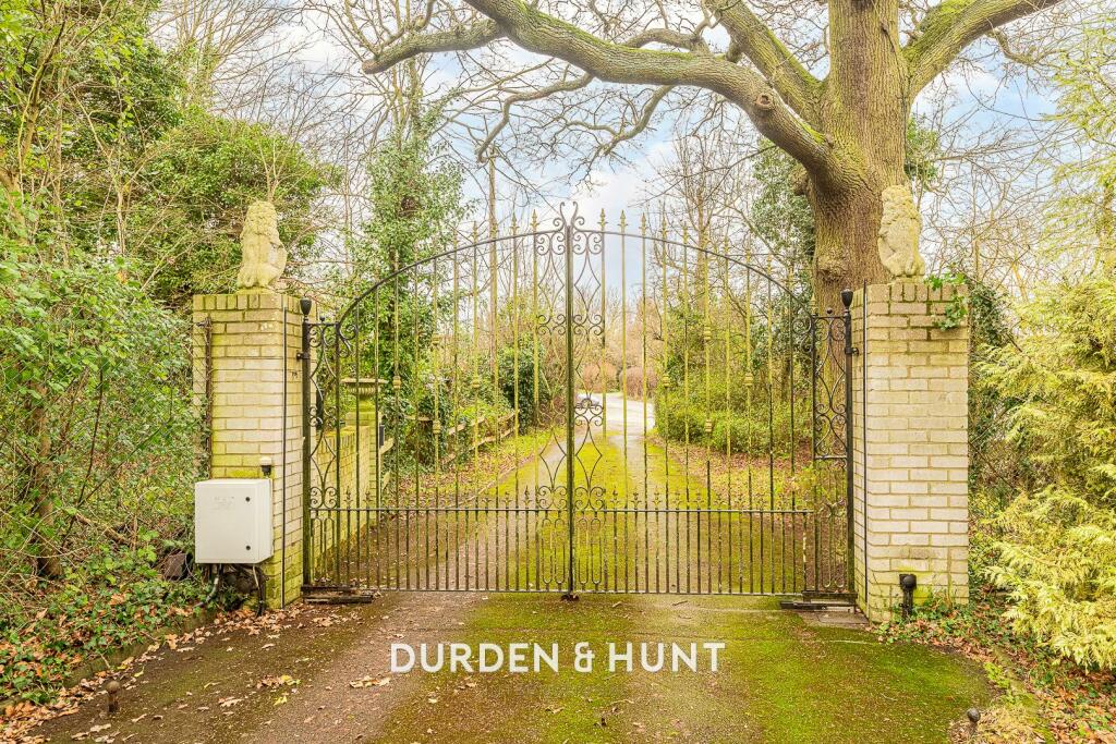 Additional image 2 of The Street, Willingale, CM5