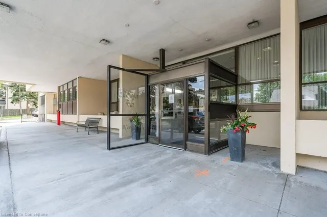 Additional image 31 of 81 Church St Unit 603