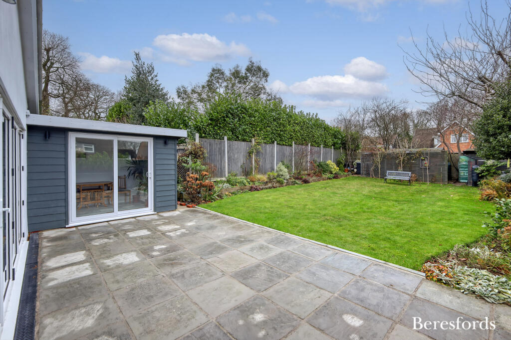 Additional image 24 of Runsell Close, Danbury, CM3