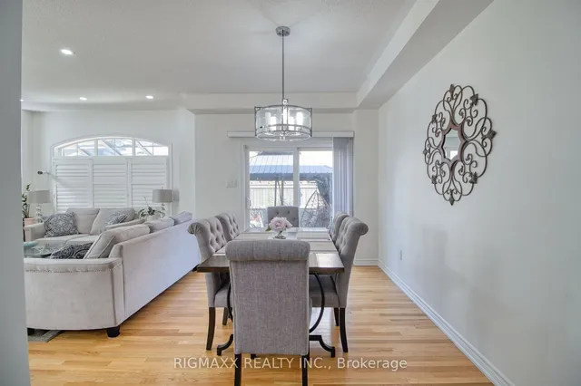 Additional image 11 of 53 Lola Cres