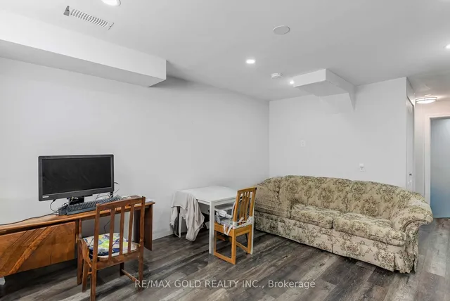 Additional image 35 of 37 Keats Terr