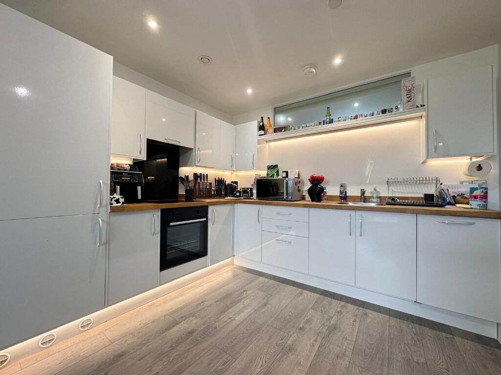 Additional image 5 of Edinburgh Gate, Harlow, Essex, CM20