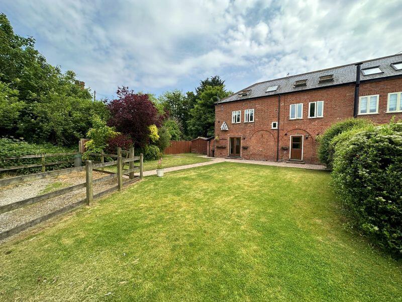 Additional image 26 of Chesnut Farm, Hooton Road, Hooton, Cheshire