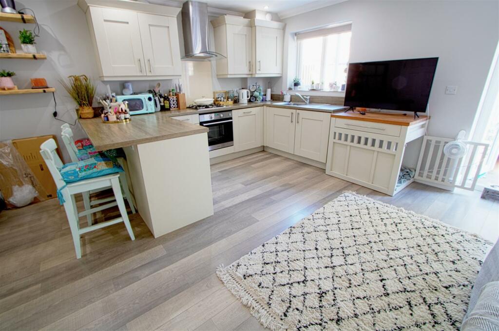 Additional image 5 of High Street, Billericay