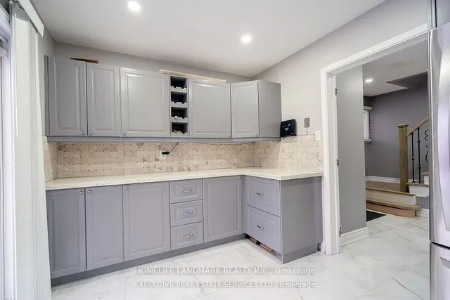 Additional image 7 of 62 Bramhall Circ