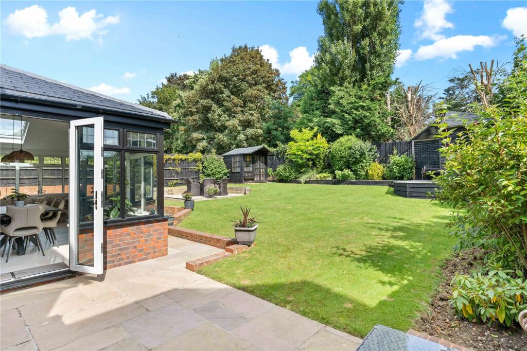 Additional image 16 of Blenheim Close, Sawbridgeworth, Herts, CM21