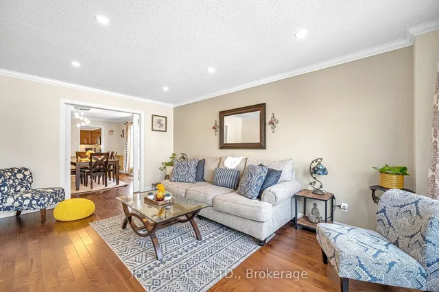 Additional image 5 of 66 Barr Cres