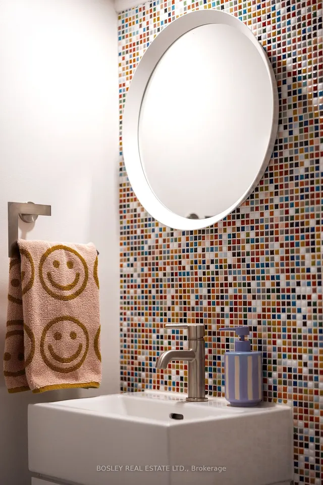 Additional image 15 of 233 Mcroberts Ave