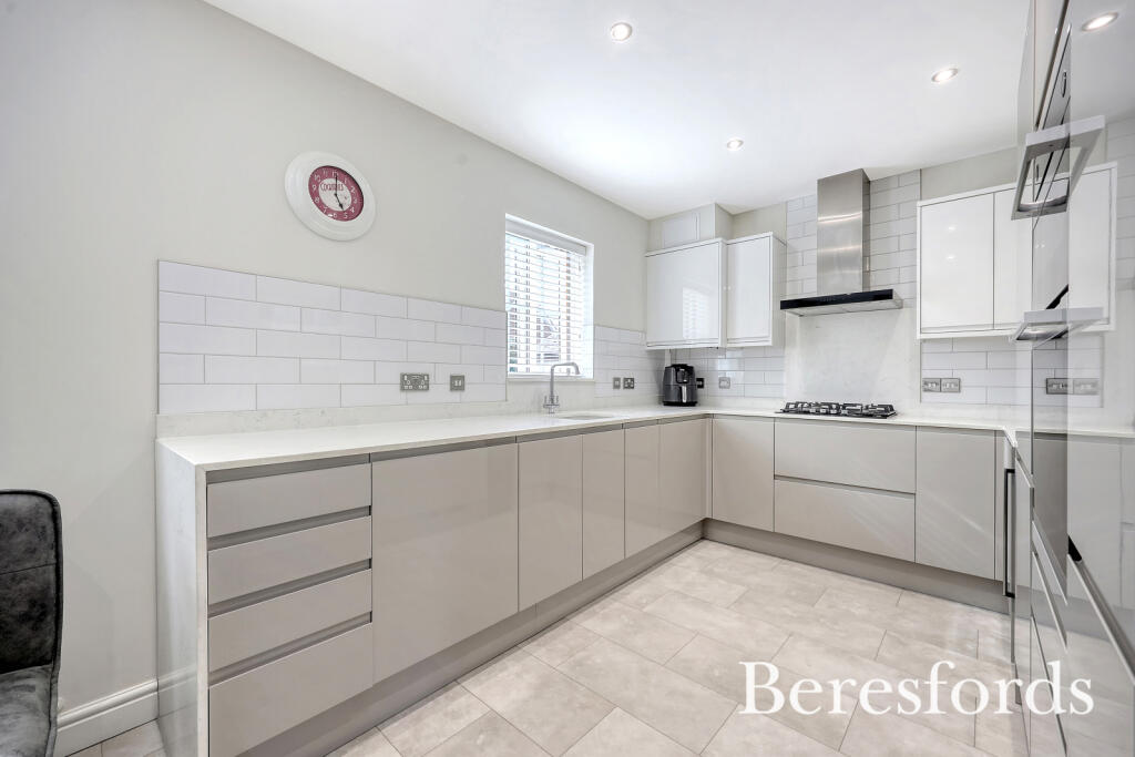 Additional image 3 of Telford Place, Chelmsford, CM1