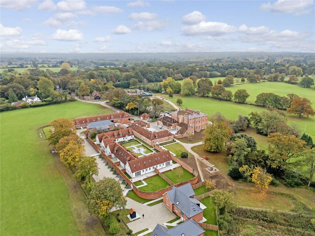 Additional image 10 of Brizes Park, Ongar Road, Kelvedon Hatch, Brentwood, CM14