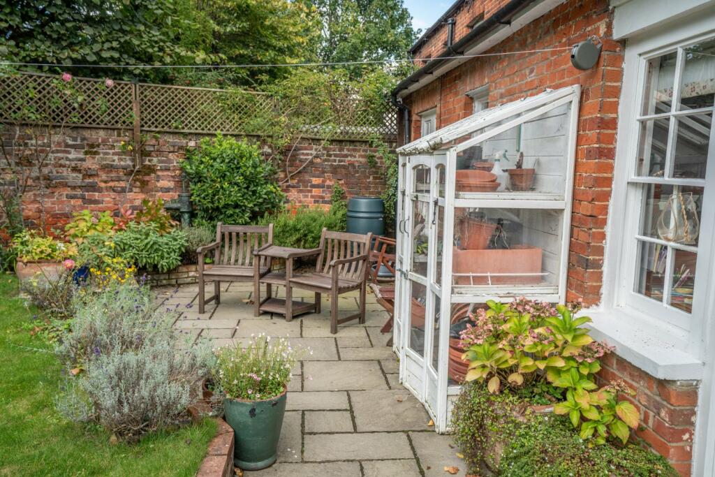 Additional image 19 of Windhill, Bishop's Stortford, Hertfordshire, CM23
