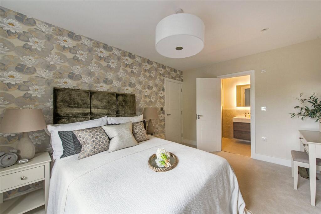 Additional image 12 of Harestone Drive, Caterham, CR3