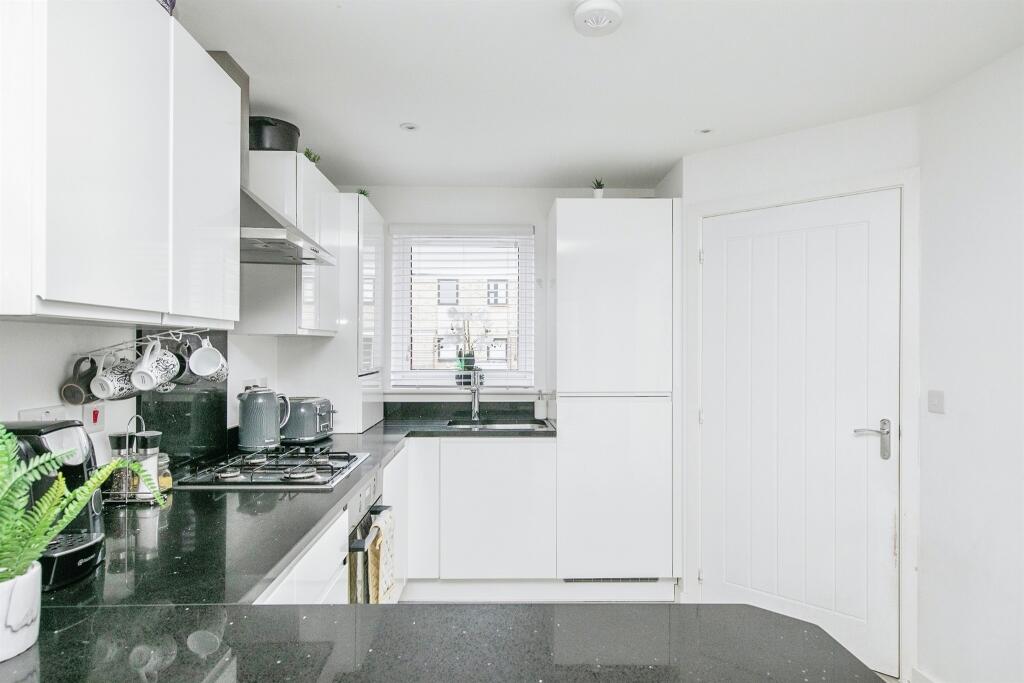 Additional image 6 of Vardri Close, Colchester