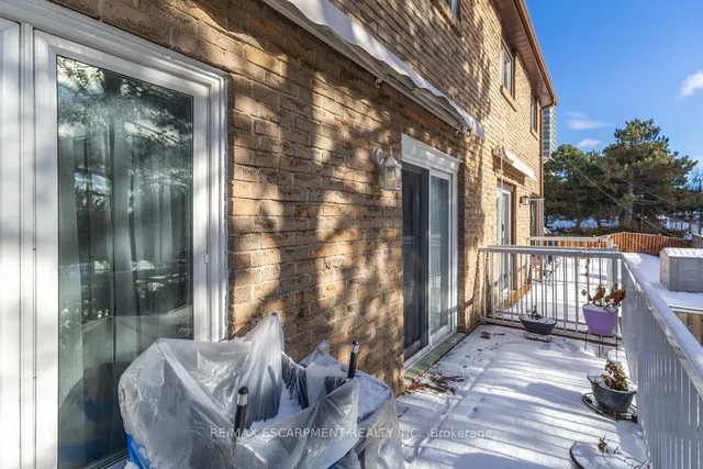 Additional image 33 of 83 Robert Hicks Dr