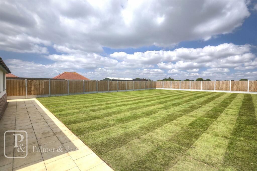 Additional image 24 of Madeleine Gardens, Great Holland, Frinton-On-Sea, CO13