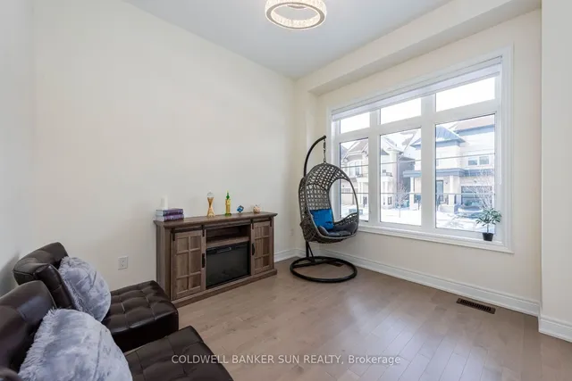 Additional image 4 of 29 Midmorning Rd