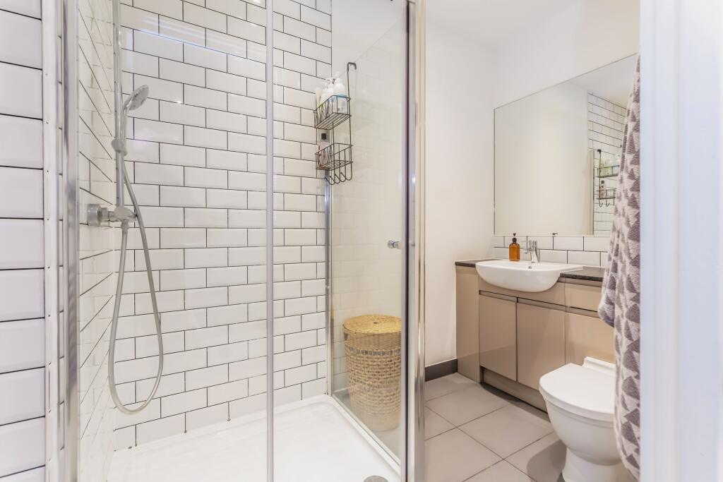 Additional image 5 of Whyteleafe Hill, Whyteleafe, ., Surrey, CR3