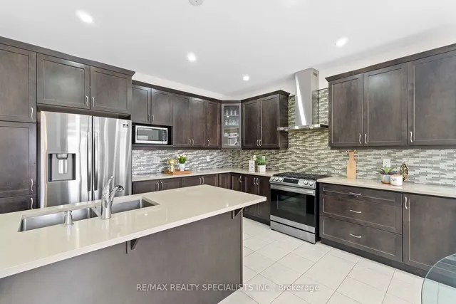 Additional image 11 of 409 Edenbrook Hill Dr