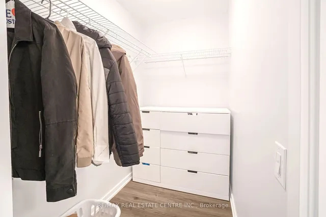 Additional image 29 of 105 The Queensway Ave Unit 303