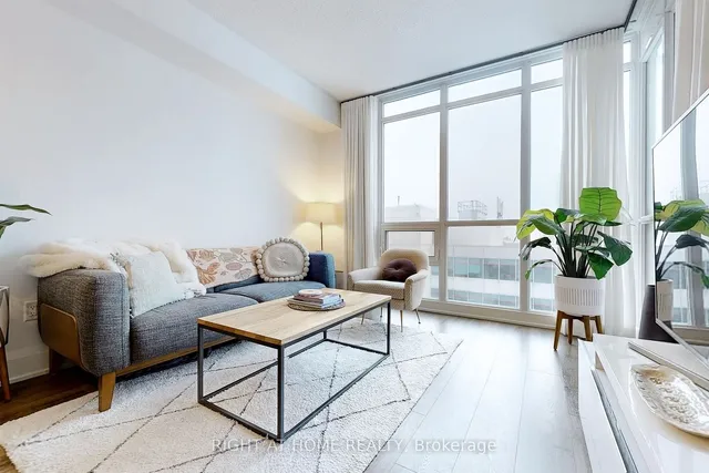 Additional image 9 of 30 Roehampton Ave Unit 1506