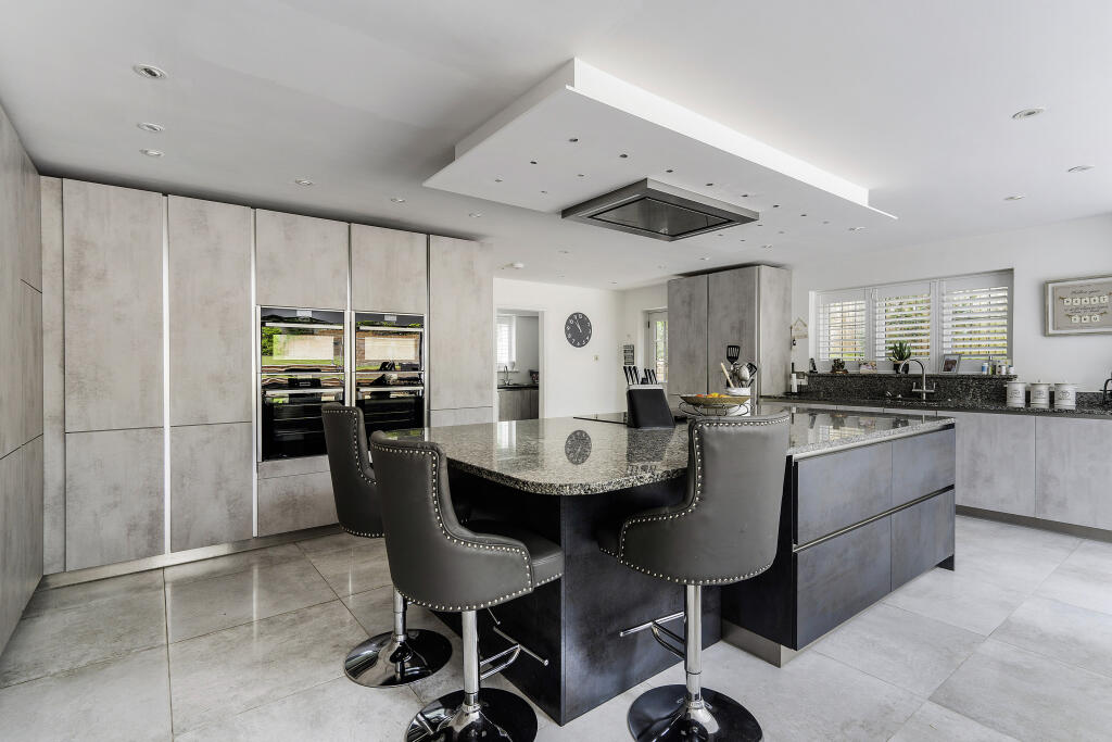 Additional image 7 of Pine Coombe, Croydon, CR0