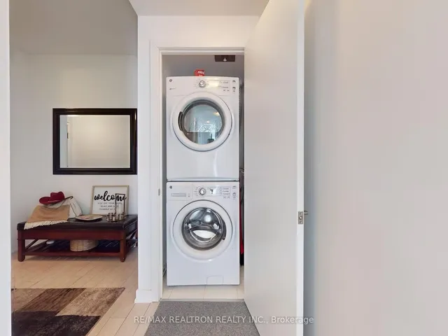 Additional image 25 of 10 Park Lawn Rd Unit 3709