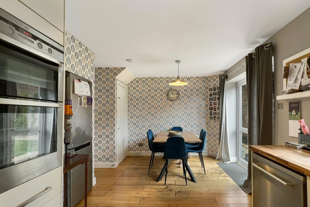 Additional image 8 of Nether Court, Halstead, CO9