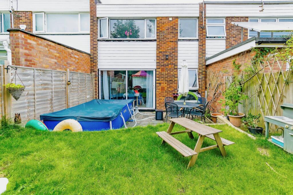 Additional image 16 of Greenwood Gardens, Caterham, Surrey, CR3