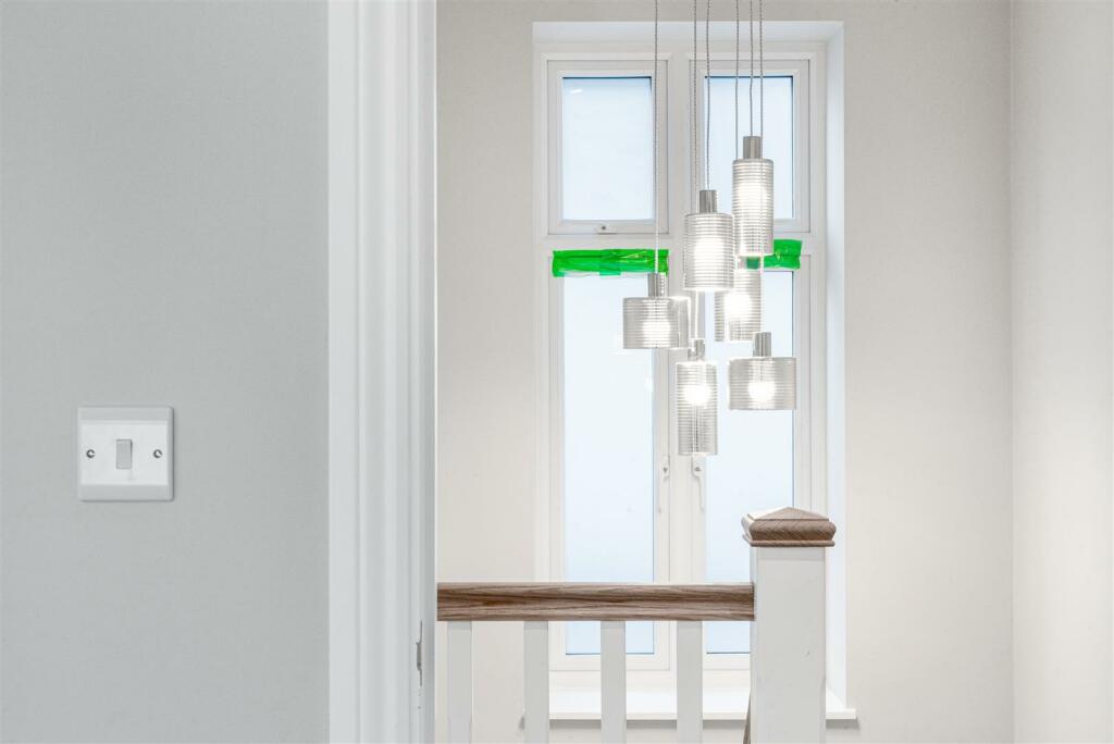 Additional image 18 of Harewood Road, South Croydon