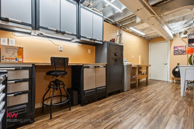 Additional image 36 of 94 Belmont Ave