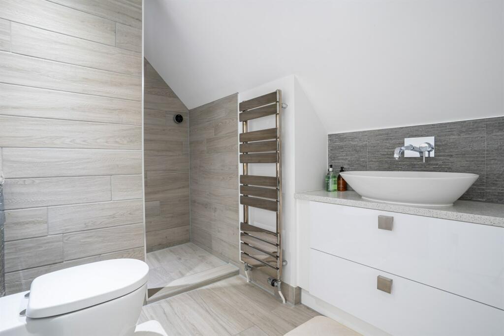 Additional image 23 of Queenborough Lane, Braintree, CM77