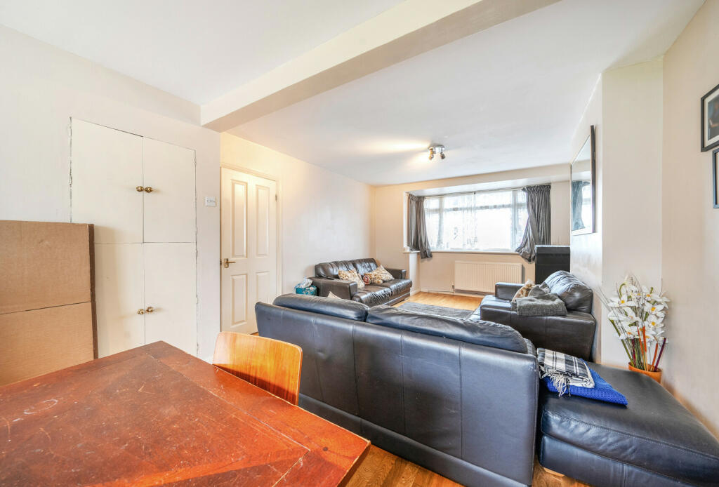 Additional image 10 of Chestnut Grove, Mitcham, CR4