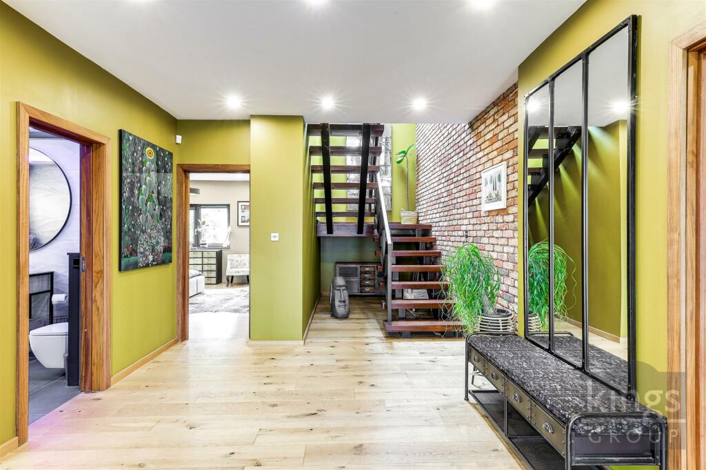 Additional image 7 of Hawkenbury, Harlow