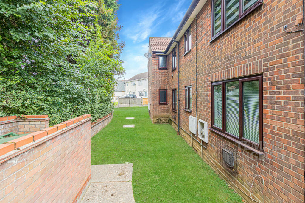 Additional image 11 of Rowhedge Road, Colchester, CO2