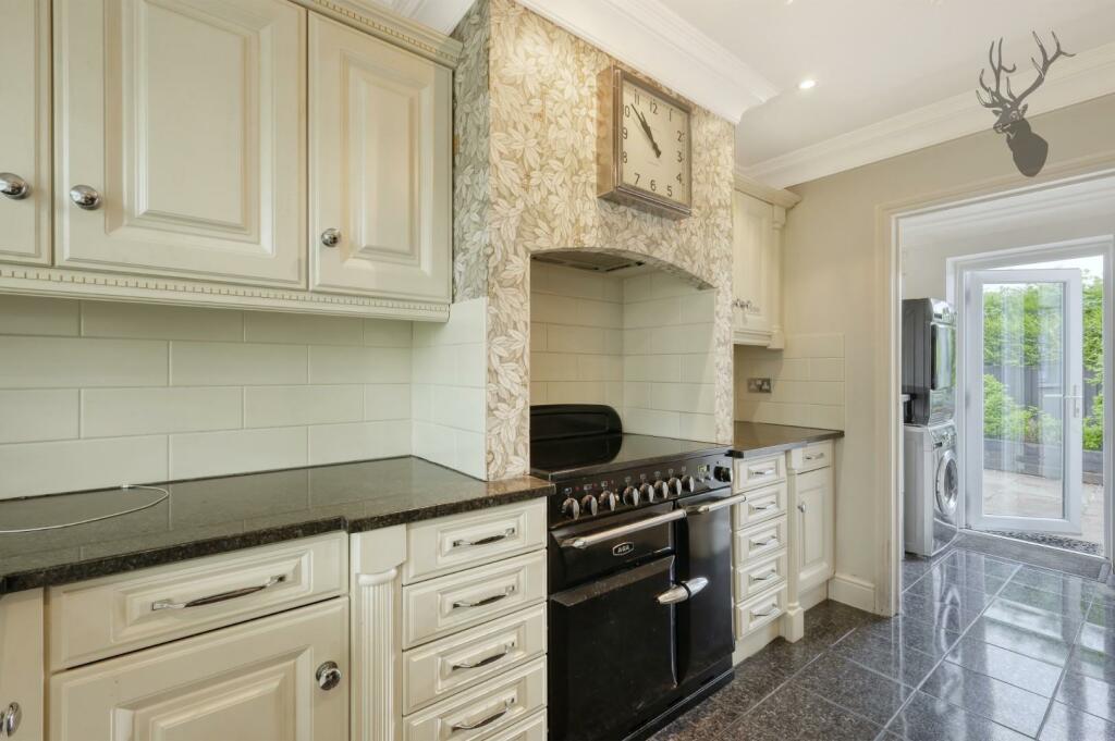 Additional image 8 of Mount End, Theydon Mount, Epping