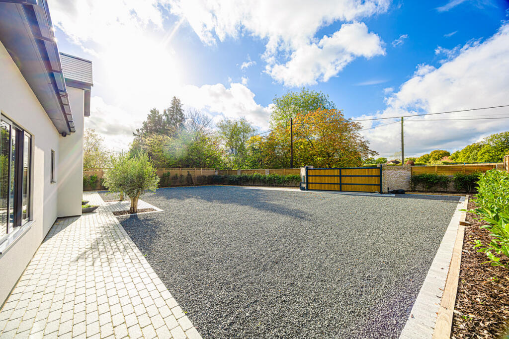 Additional image 47 of Broomhills Chase, Billericay, CM12