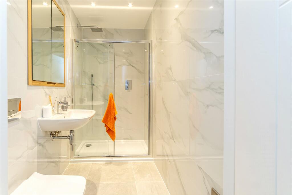 Additional image 12 of Scarbrook Road, Croydon, CR0