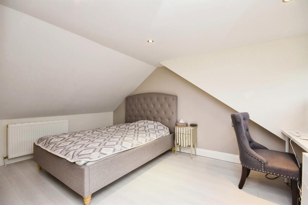 Additional image 13 of Russell Close, Brentwood