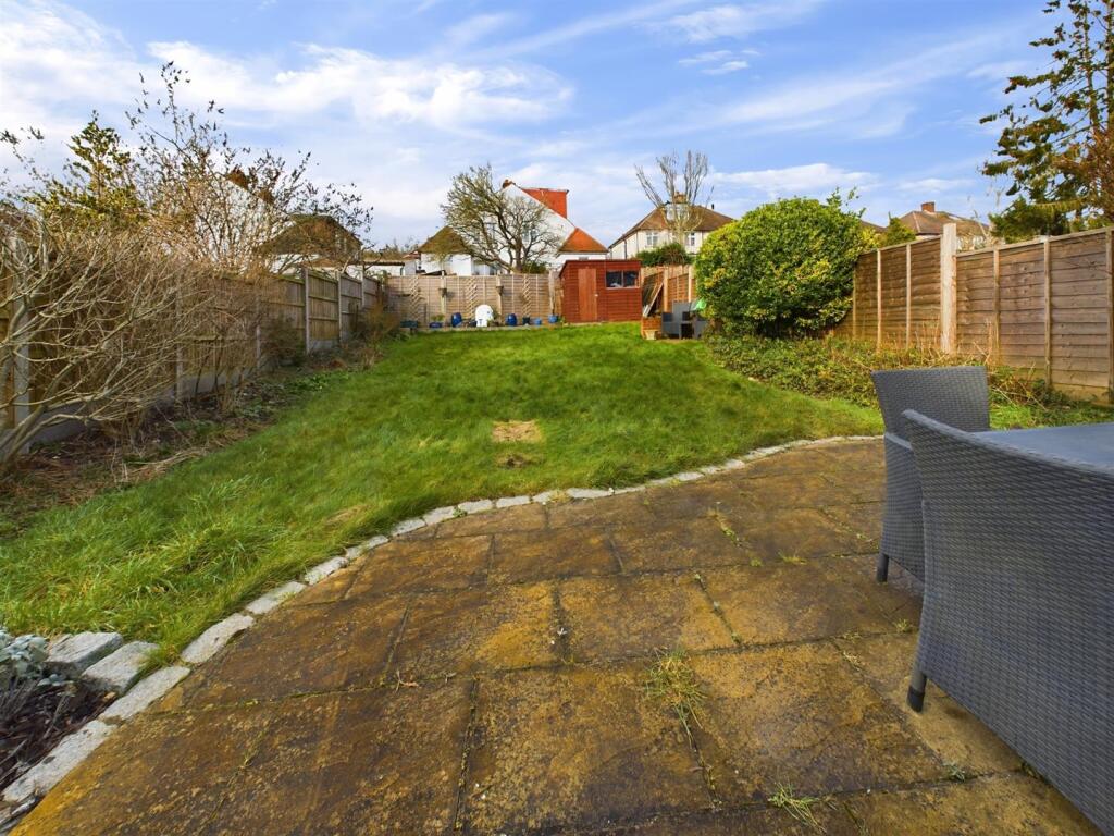 Additional image 18 of St. Andrews Road, Coulsdon