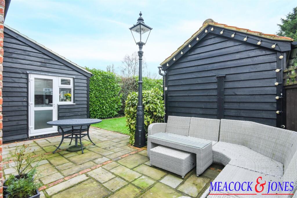 Additional image 30 of Tye Common Road, Billericay