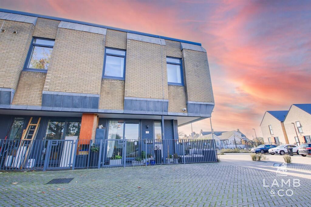 Additional image 4 of Main Road, Harwich