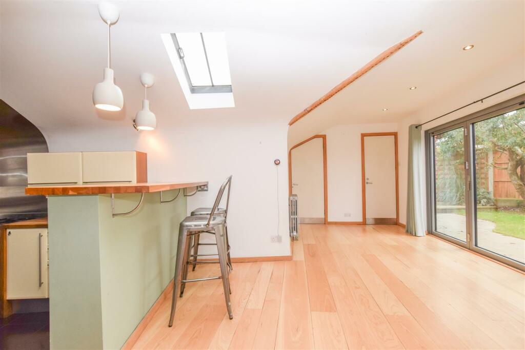 Additional image 6 of Victoria Road, Little Neston, Neston