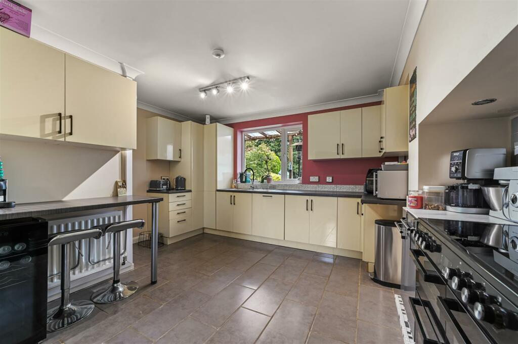 Additional image 17 of Parsonage Lane, Tendring