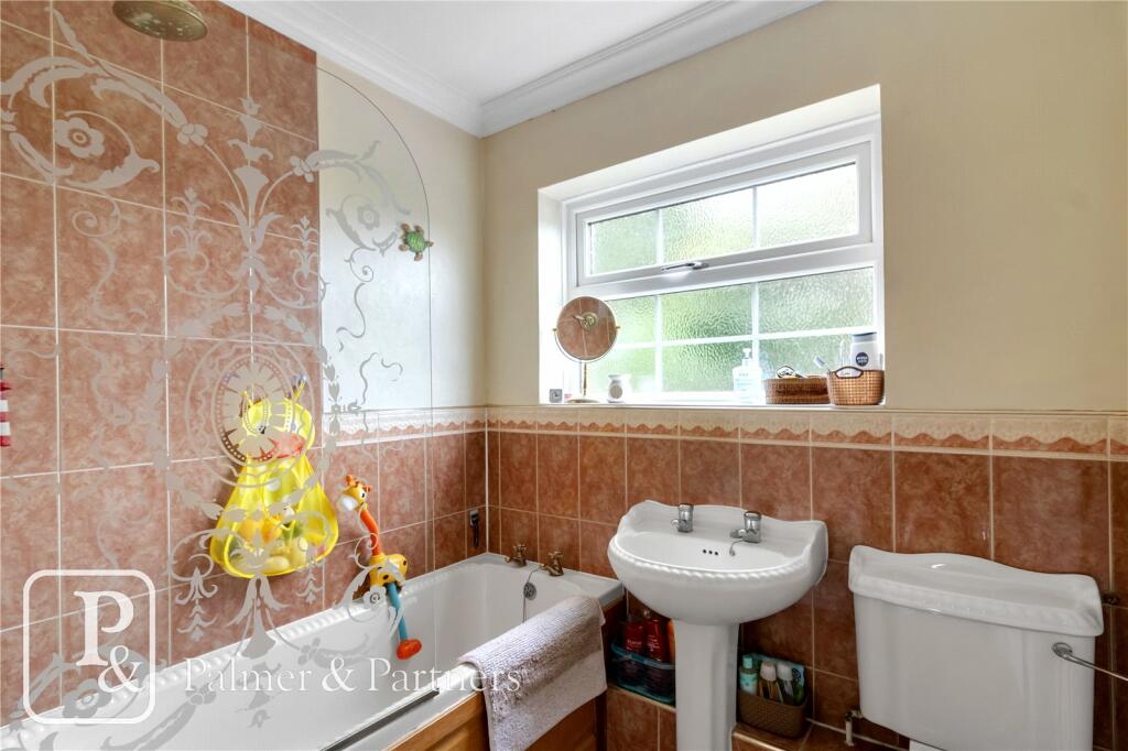 Additional image 15 of Green Acres Road, Layer-de-la-Haye, Colchester, Essex, CO2