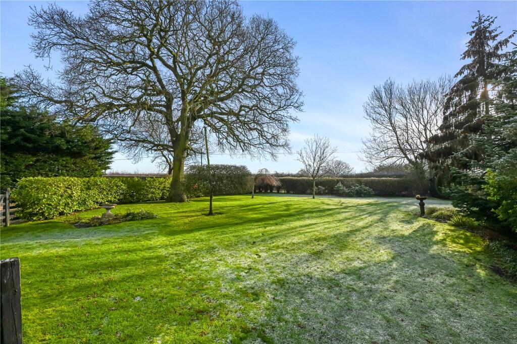 Additional image 36 of Bicknacre Road, East Hanningfield, Chelmsford, Essex, CM3