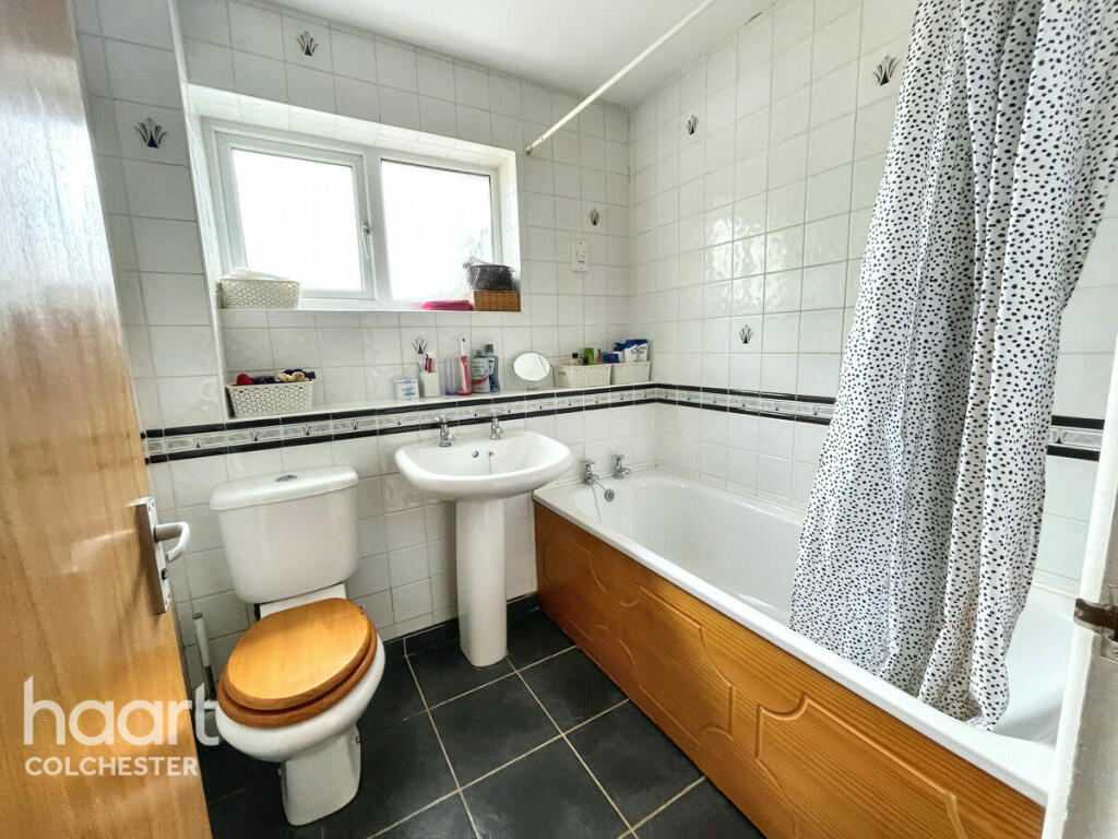 Additional image 10 of St Andrews Gardens, Colchester