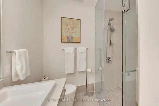 Additional image 21 of 3 Southvale Dr Unit 206