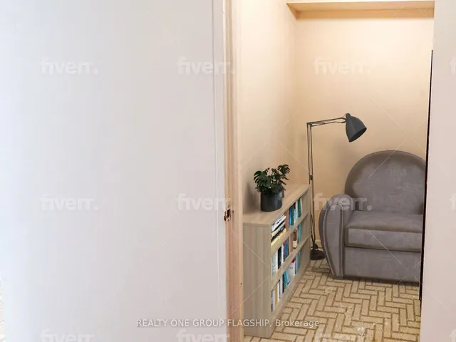 Additional image 7 of 10 Tobermory Dr Unit 904